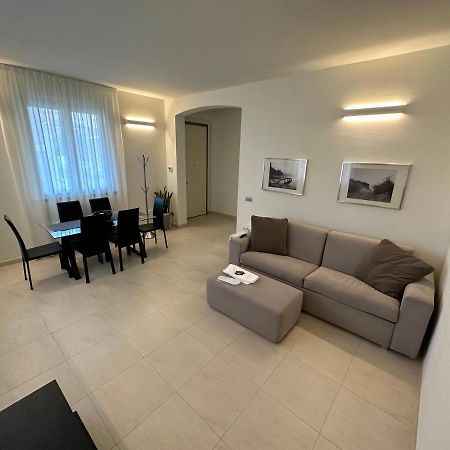 Ferienwohnung Casavale Elegante Residenza 108 Mq Max 7 Persone Piacenza Exterior foto