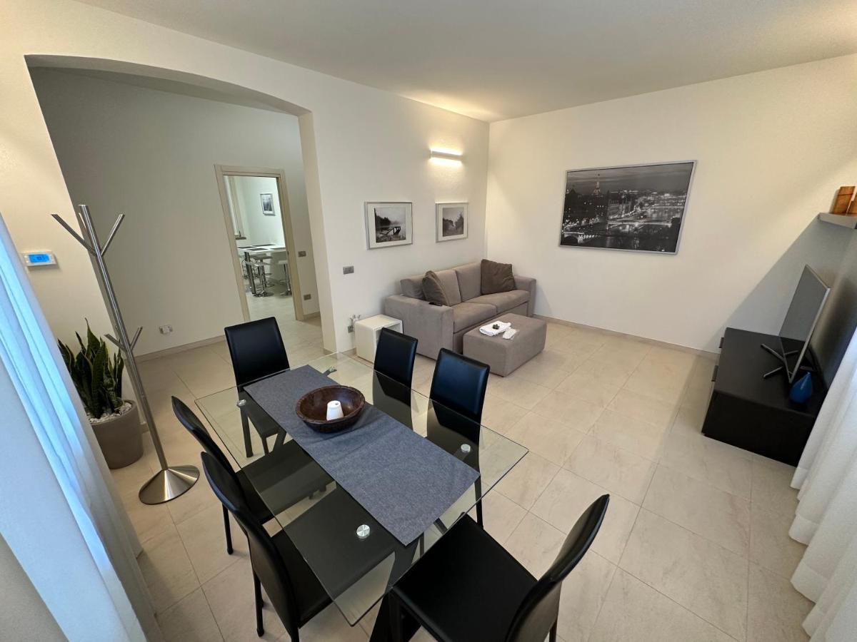 Ferienwohnung Casavale Elegante Residenza 108 Mq Max 7 Persone Piacenza Exterior foto