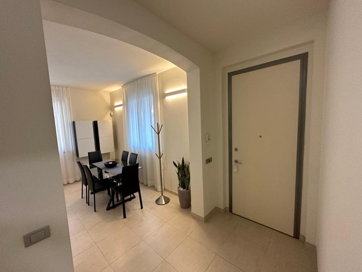 Ferienwohnung Casavale Elegante Residenza 108 Mq Max 7 Persone Piacenza Exterior foto
