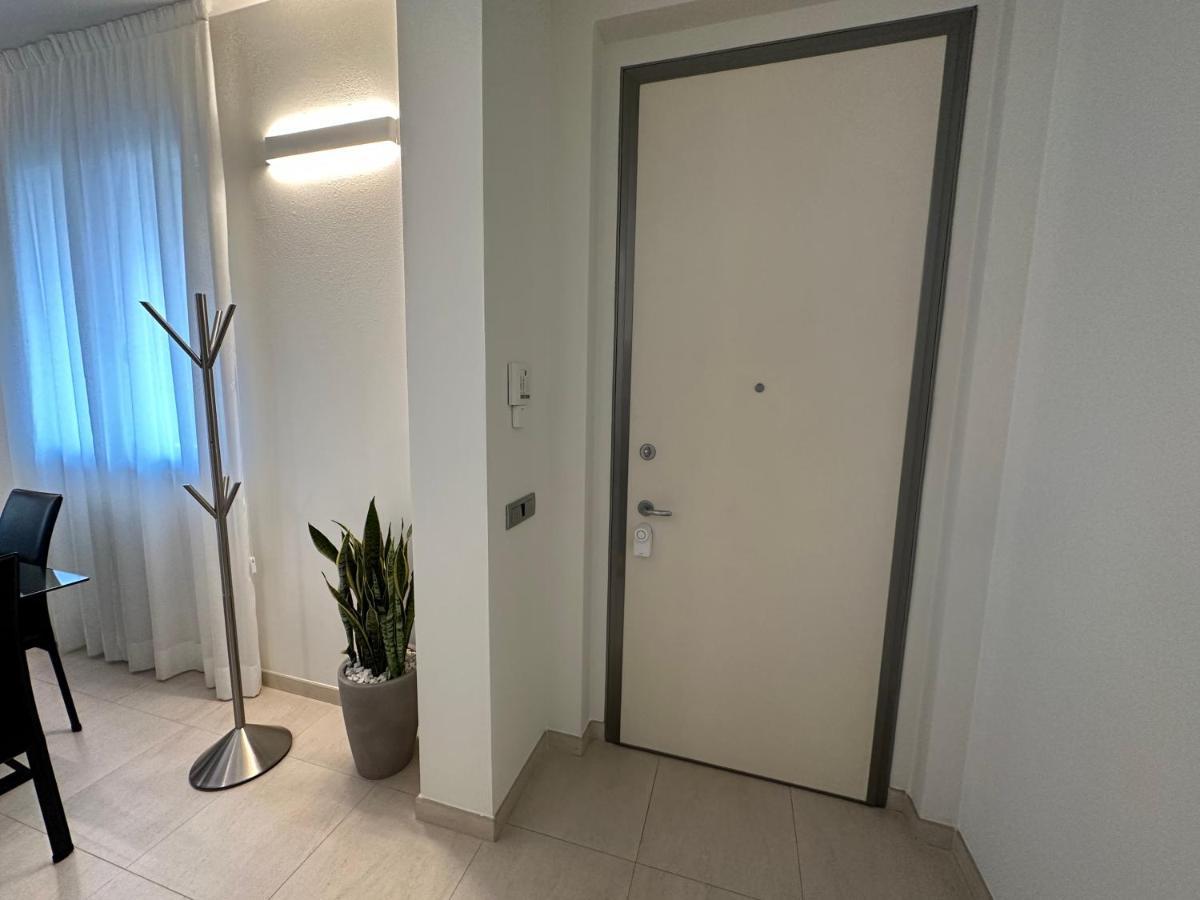 Ferienwohnung Casavale Elegante Residenza 108 Mq Max 7 Persone Piacenza Exterior foto